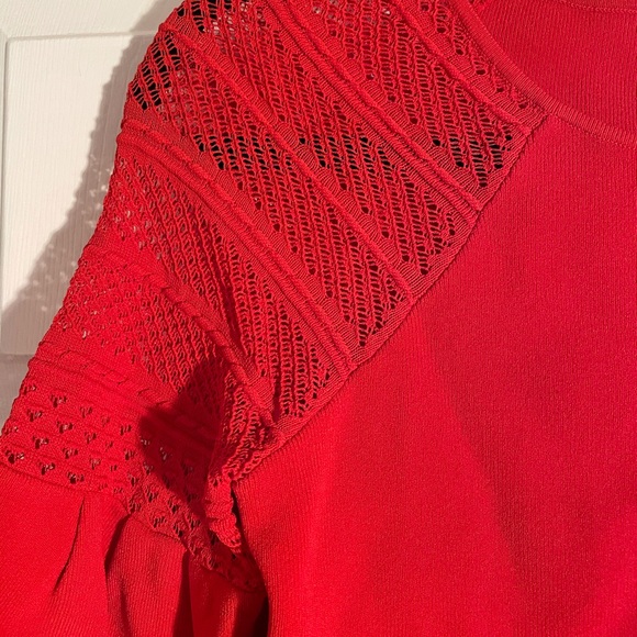 ❌SOLD Red Karen millen detailed bell sleeve top - Picture 2 of 6